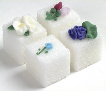 Decorated Sugar Cubes - Victorian Bouquet - 18ct